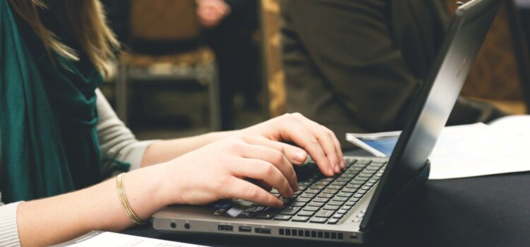 Kend forskellen på Push og Pull marketing i din Copywriting